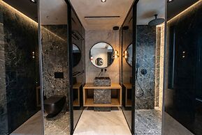 Lapis Nera Villas