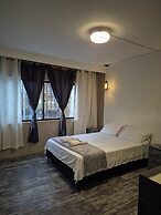 HOTEL ORTEGA LA 33