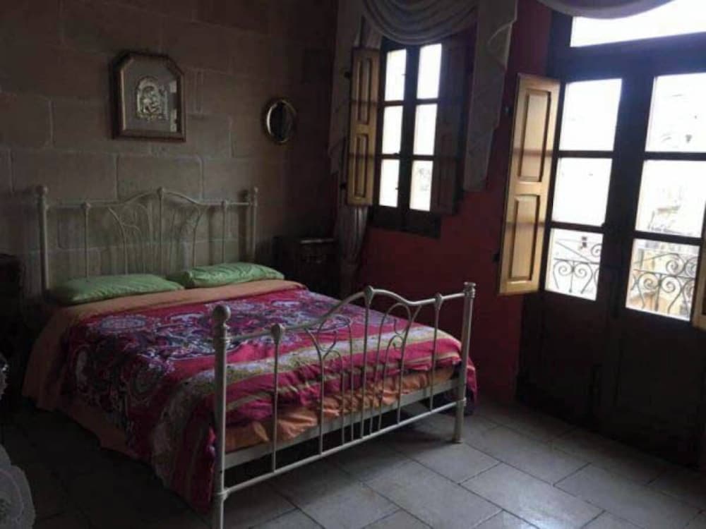 Ta manwel farmhouse