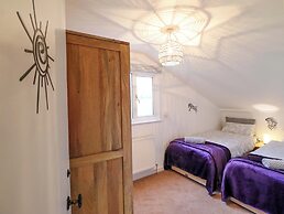 Bryn Y Garreg Cottage - The Wireless Free Farm
