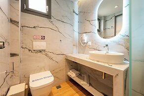 Elegant Maltepe Accommodation