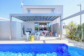 POOL VILLA Mito