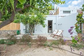 Gioma Garden Villas