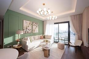 City Walk Gem: Cozy 1BR With Balcony