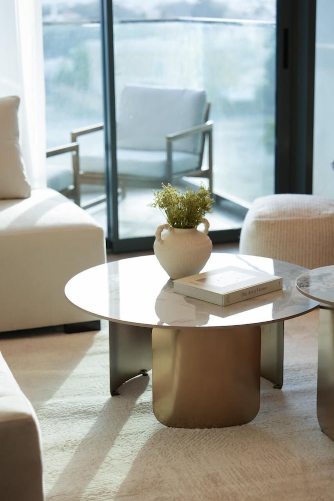 City Walk Gem: Cozy 1BR With Balcony