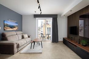 Big 2BD Duplex Penthouse & Large Terrace