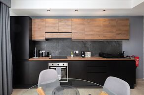 Big 2BD Duplex Penthouse & Large Terrace