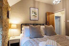 Beautiful 2 BD Cottage in the Cotswolds