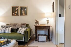 Beautiful 2 BD Cottage in the Cotswolds