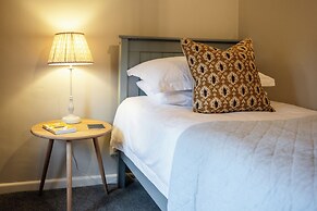 Beautiful 2 BD Cottage in the Cotswolds