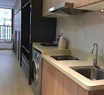Yazhi Apartment