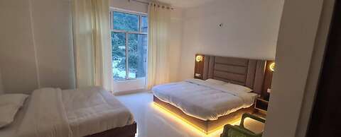 Hotel Gurudeva