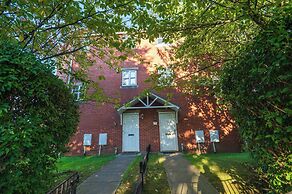Modern Elegant and Spacious 3 Double Bedroom House