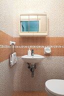 Traditional 2BR - Terrace Country Views