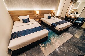 Green Nature Resort & Suites
