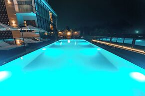 Green Nature Resort & Suites