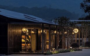 CongLinLi Wooded Homestay