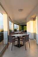 GLOBAL HOTEL