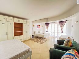 Pumziko Beachfront Apartments