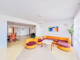Pumziko Beachfront Apartments