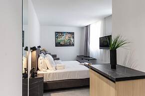 DOMIOS Suites Athens