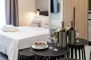 DOMIOS Suites Athens