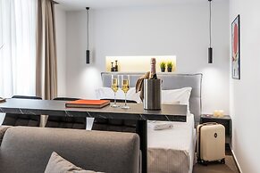 DOMIOS Suites Athens