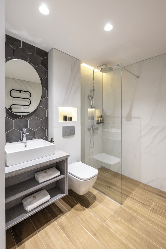 DOMIOS Suites Athens
