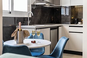 DOMIOS Suites Athens