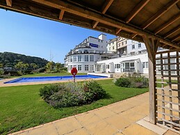 3 The Salcombe