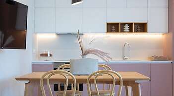 Lirides Suites