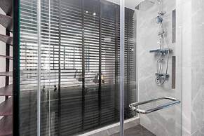 1BR w Pool Gym near Nai Harn C266