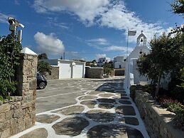 Anais Anais Mykonos