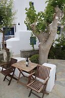 Anais Anais Mykonos