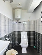 Crown Crest Home Stay