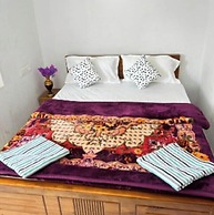 Crown Crest Home Stay