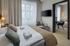 Wenceslas Hotel & Apartments