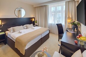 Wenceslas Hotel & Apartments