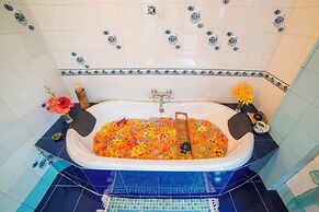 Bamboo Retreat Hotel