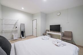 FunnD Mrt lat phrao 5Beds NetflixYouTube