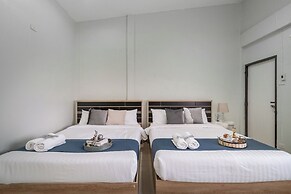 FunnD Mrt lat phrao 5Beds NetflixYouTube