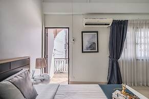FunnD Mrt lat phrao 5Beds NetflixYouTube