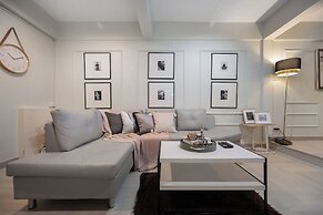 FunnD Mrt lat phrao 5Beds NetflixYouTube