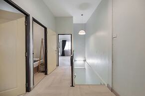 FunnD Mrt lat phrao 5Beds NetflixYouTube