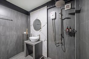 FunnD Mrt lat phrao 5Beds NetflixYouTube