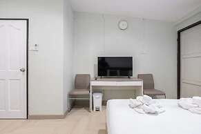FunnD Mrt lat phrao 5Beds NetflixYouTube
