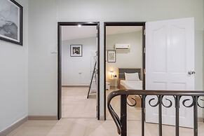 FunnD Mrt lat phrao 5Beds NetflixYouTube