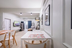 FunnD Mrt lat phrao 5Beds NetflixYouTube