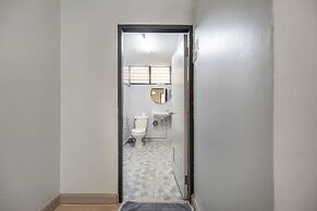 FunnD Mrt lat phrao 5Beds NetflixYouTube