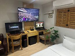 ORAGO stay hotel